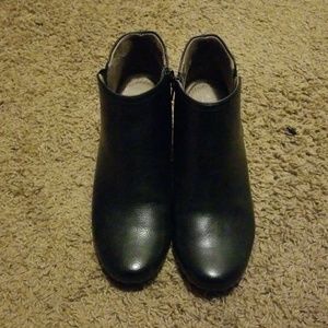 Natural Soul booties